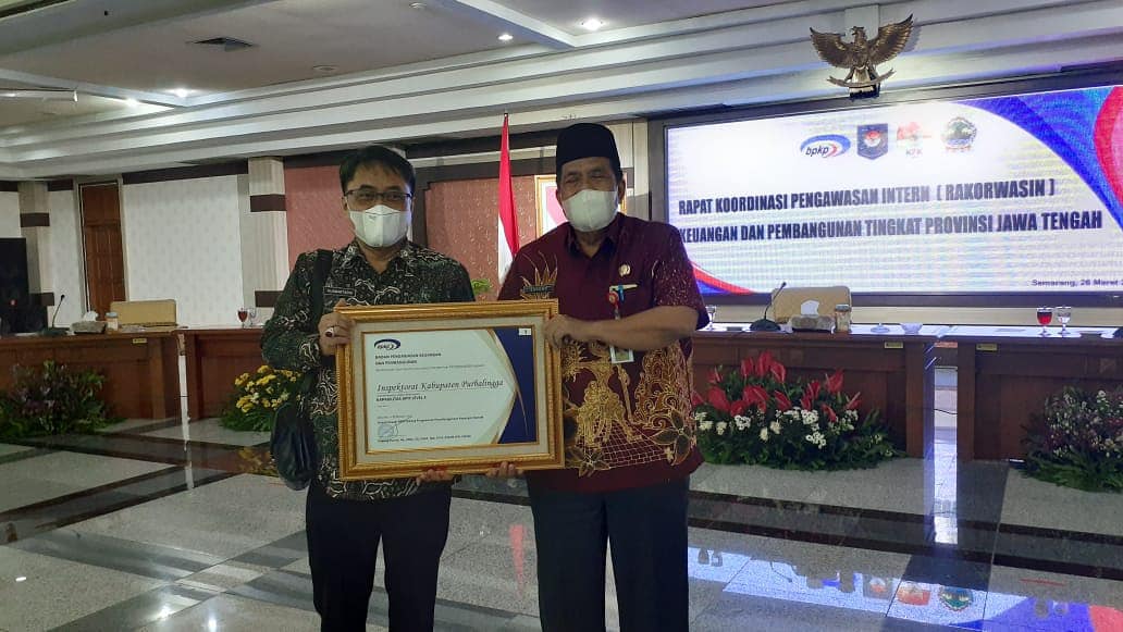 APIP Inspektorat Kabupaten Purbalingga Terima Penghargaan Kapabilitas APIP level 3